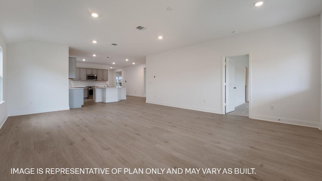 Spacious, unfurnished interior of a new home in Riverview, Georgetown (Image 11).