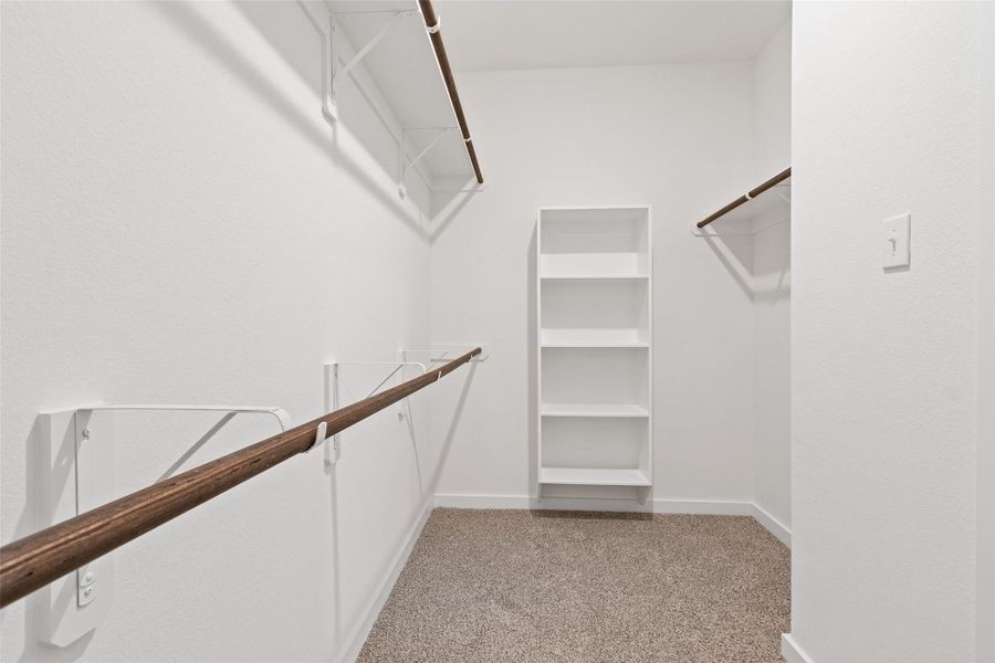 Spacious, unfurnished interior of a new home in Colony at Pinehurst, Pinehurst (Image 18).