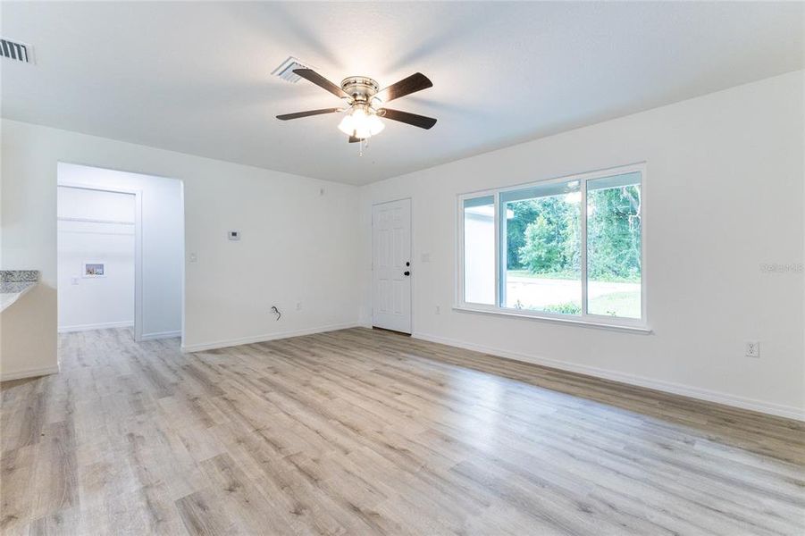 Spacious, unfurnished interior of a new home in , Dunnellon (Image 22). Spacious, unfurnished interior of a new home in , Dunnellon (Image 22).