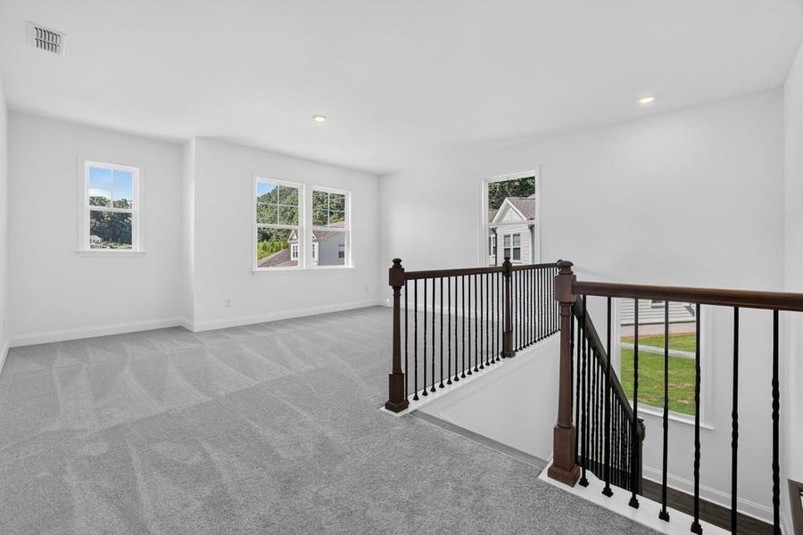 Spacious, unfurnished interior of a new home in Stratford Hills, Ball Ground (Image 18).