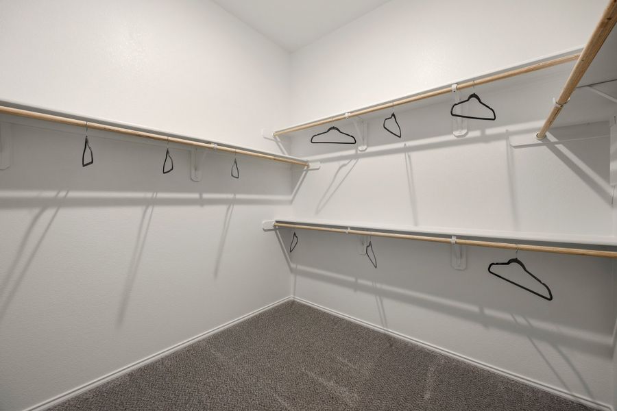 Spacious, unfurnished interior of a new home in Chisholm Hills, Cleburne (Image 20).