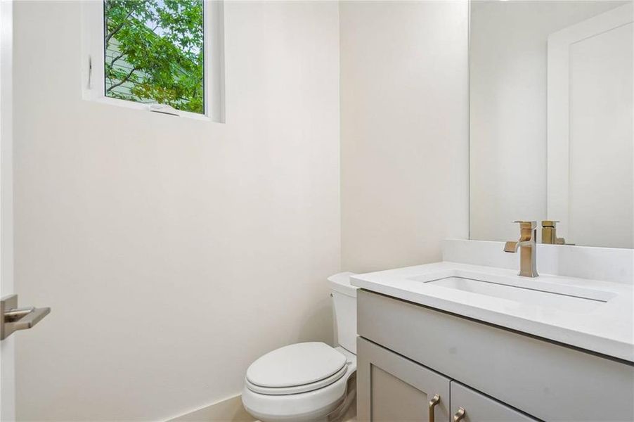 Image 41 of a home in .