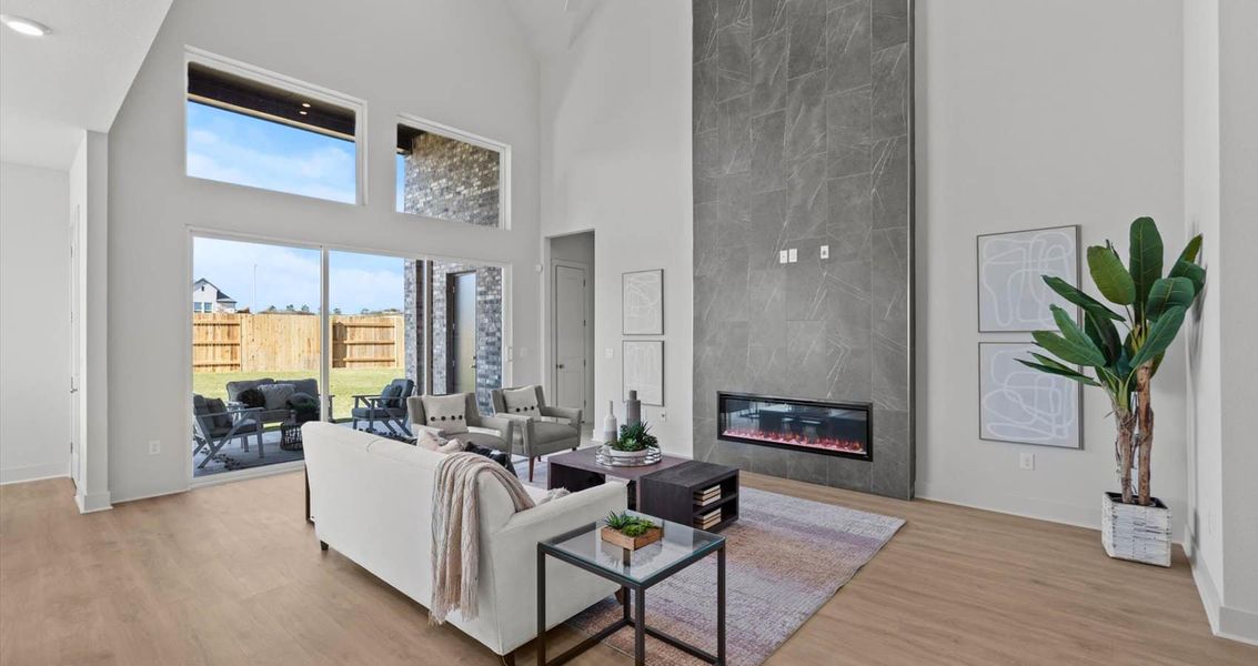 Representative furnished interior of a home built from the Waterloo by Chesmar Homes in Sunfield, Buda (Image 8).