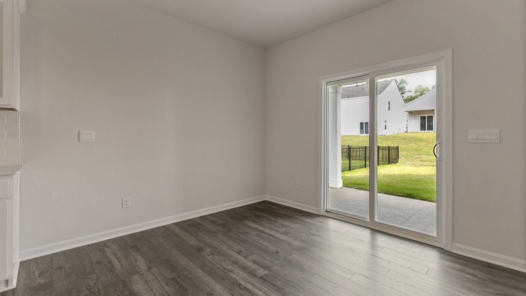 Spacious, unfurnished interior of a new home in Ridgewood Farms, Winterville (Image 15).