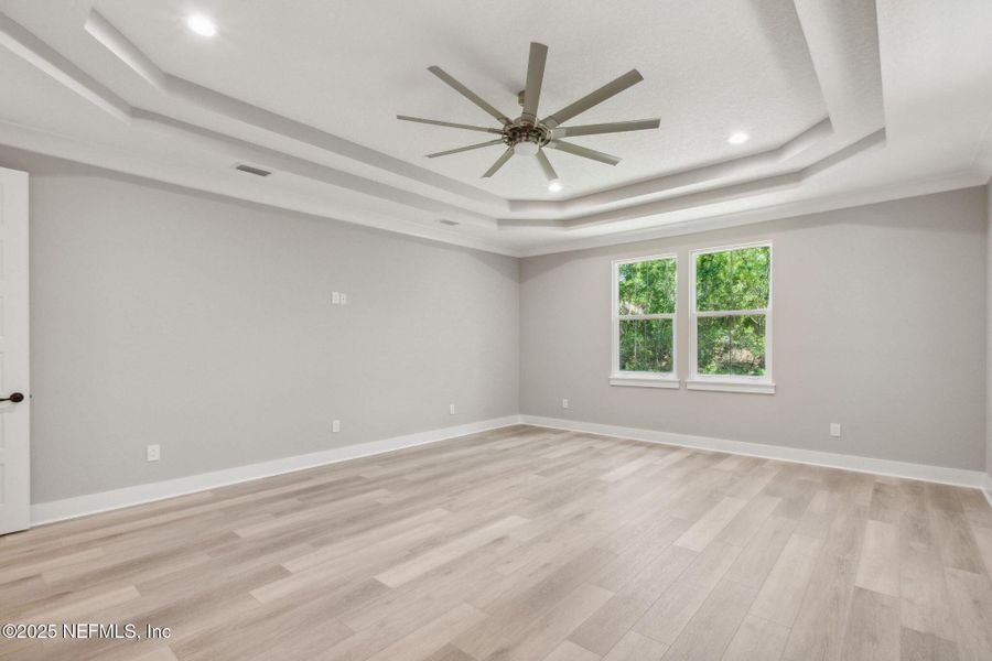 Spacious, unfurnished interior of a new home in , Yulee (Image 32).