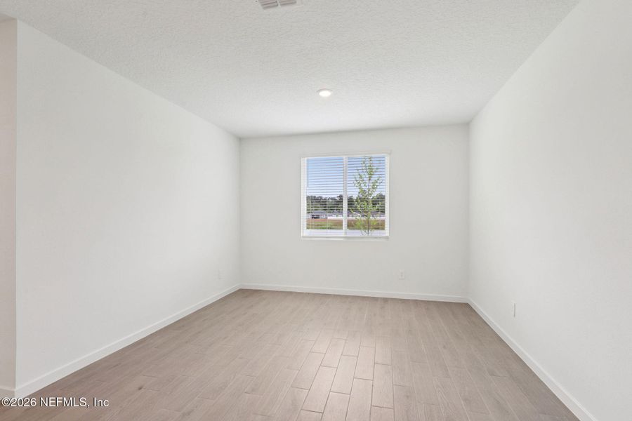 Spacious, unfurnished interior of a new home in Azalea Creek, Jacksonville (Image 25). Spacious, unfurnished interior of a new home in Azalea Creek, Jacksonville (Image 25).