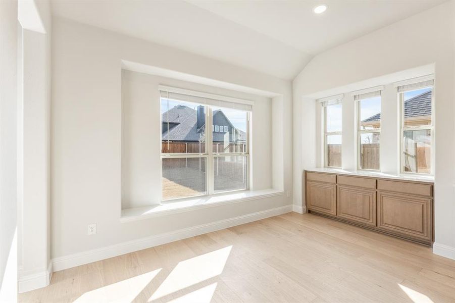 Spacious, unfurnished interior of a new home in Liberty, Melissa (Image 33).