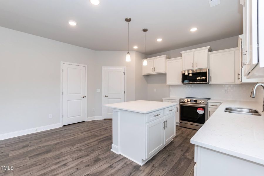 Kitchen 04 Kitchen 04