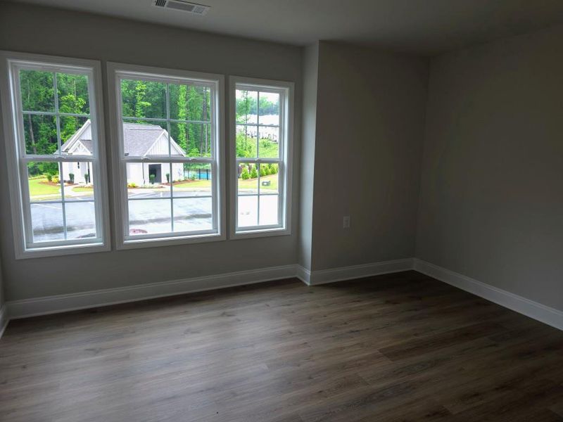 Spacious, unfurnished interior of a new home in , Duluth (Image 25).