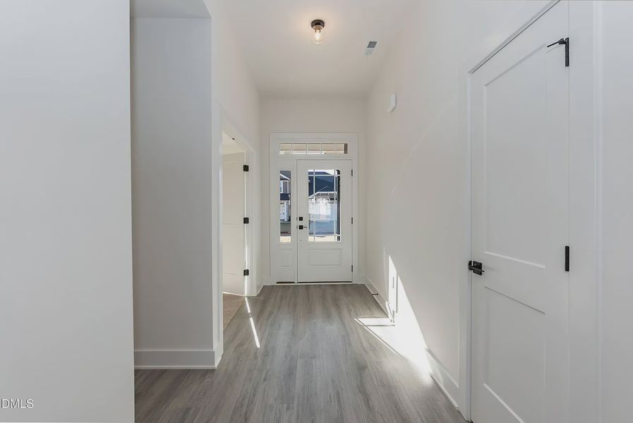 Spacious, unfurnished interior of a new home in Kelly Farms, Lillington (Image 10). Spacious, unfurnished interior of a new home in Kelly Farms, Lillington (Image 10).