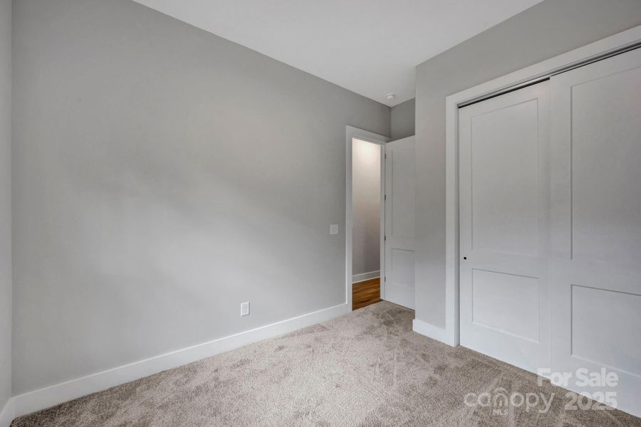 Spacious, unfurnished interior of a new home in , Salisbury (Image 12).