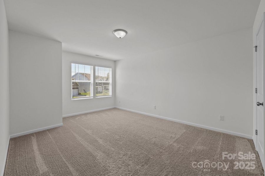 Spacious, unfurnished interior of a new home in Piper Landing, Concord (Image 19).