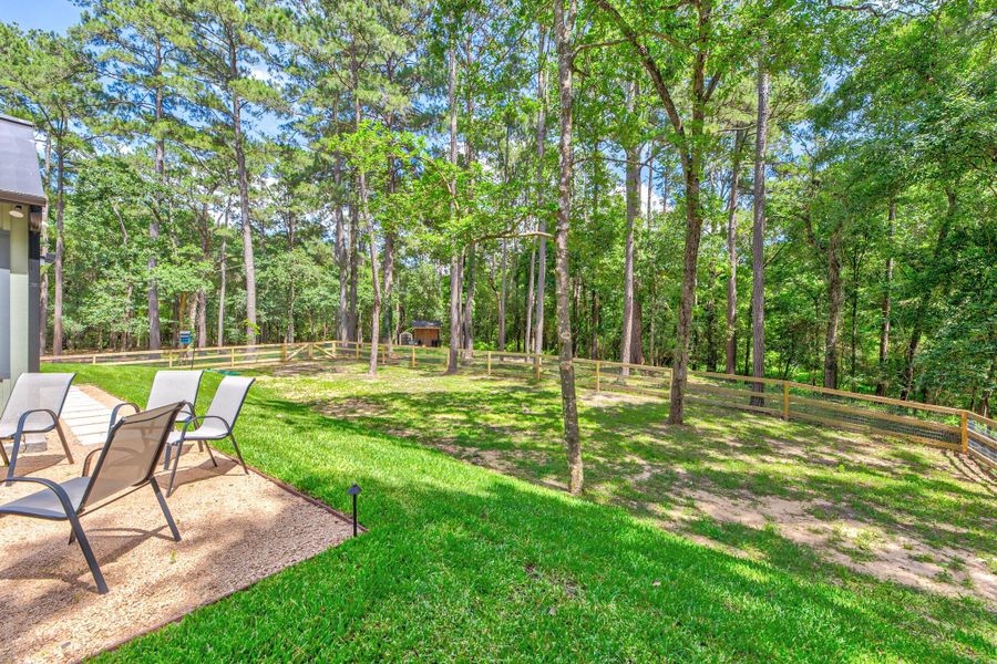 Exterior details and patio area of a home in , Magnolia (Image 32).