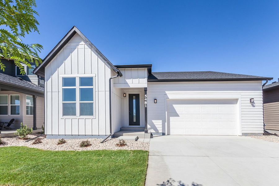 Representative exterior photo of a completed home built from the Morrison by Hartford Homes in Trailside, Timnath, CO (Image 2). Representative exterior photo of a completed home built from the Morrison by Hartford Homes in Trailside, Timnath, CO (Image 2).