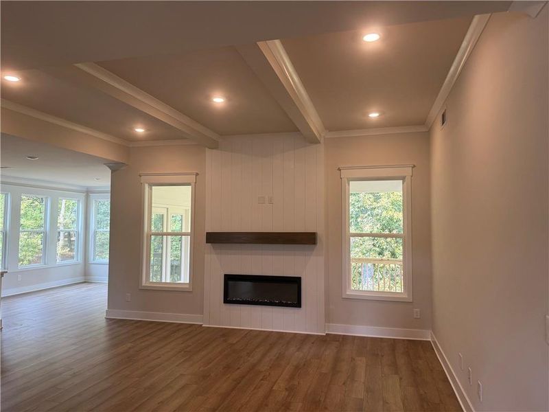 Spacious, unfurnished interior of a new home in Rosewood Lake Estates, Hoschton (Image 79).