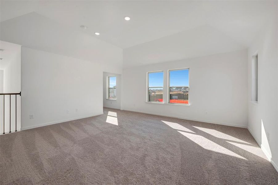 Spacious, unfurnished interior of a new home in Lily Creek at Sutton Fields, Aubrey (Image 18). Spacious, unfurnished interior of a new home in Lily Creek at Sutton Fields, Aubrey (Image 18).