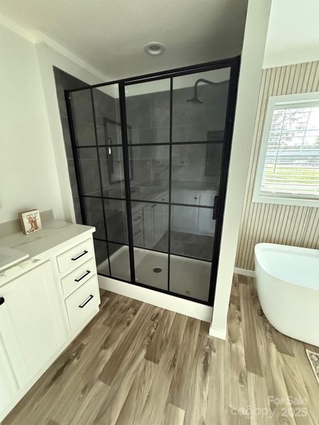 Standing shower Standing shower