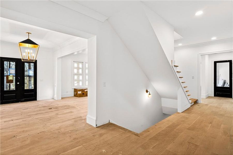 Spacious, unfurnished interior of a new home in , Atlanta (Image 11).