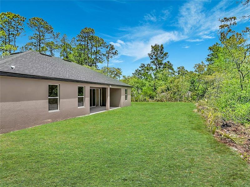 Exterior details and patio area of a home in , Eustis (Image 23).