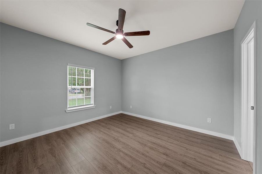 Spacious, unfurnished interior of a new home in , Waco (Image 13).