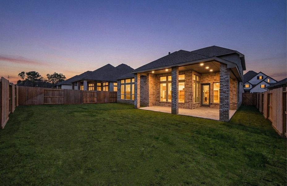 Exterior details and patio area of a home in The Highlands 55′, Porter (Image 23).