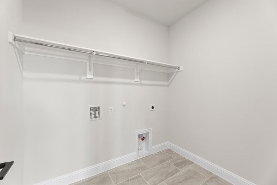 Representative furnished interior of a home built from the Patriot by Rockwell Homes in Walden Pond, Forney (Image 23). Representative furnished interior of a home built from the Patriot by Rockwell Homes in Walden Pond, Forney (Image 23).