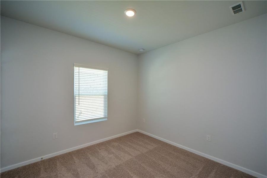 Spacious, unfurnished interior of a new home in Graystone Village, Grayson (Image 32).