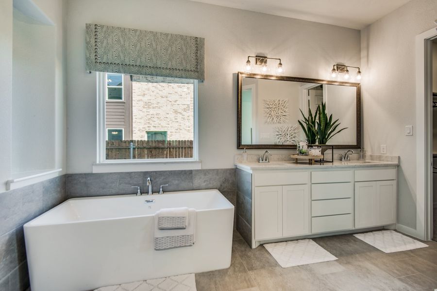 Furnished interior view inside a new home in Timberbrook, Justin (Image 16).