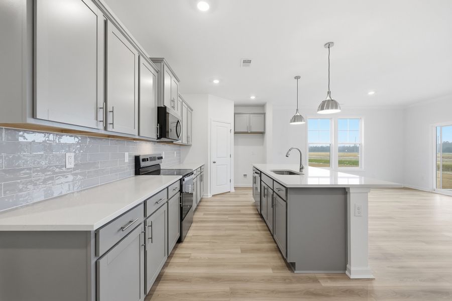 Representative furnished interior of a home built from the Bailey II by Great Southern Homes in Southbridge, Sumter (Image 63). Representative furnished interior of a home built from the Bailey II by Great Southern Homes in Southbridge, Sumter (Image 63).