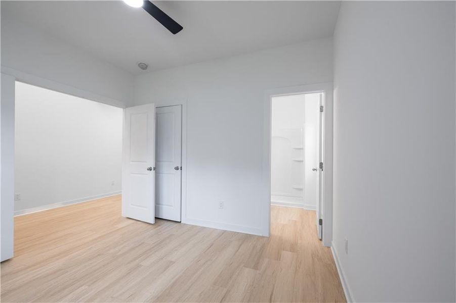 Spacious, unfurnished interior of a new home in , Atlanta (Image 30).