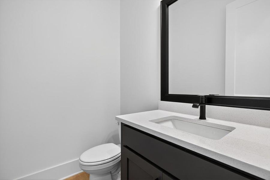 Furnished interior view inside a new home in Livingstone Park, Kennesaw (Image 21).