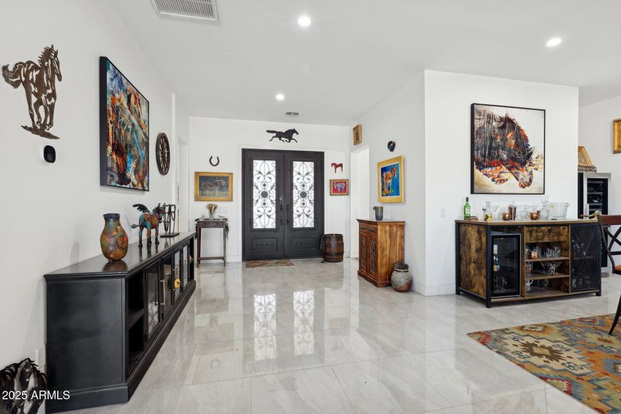 8-web-or-mls-6786-w-palomino-wy 8-web-or-mls-6786-w-palomino-wy