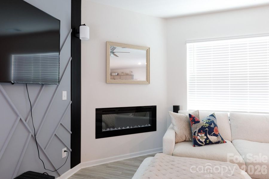 Furnished interior view inside a new home in Fergus Crossing, York (Image 14).