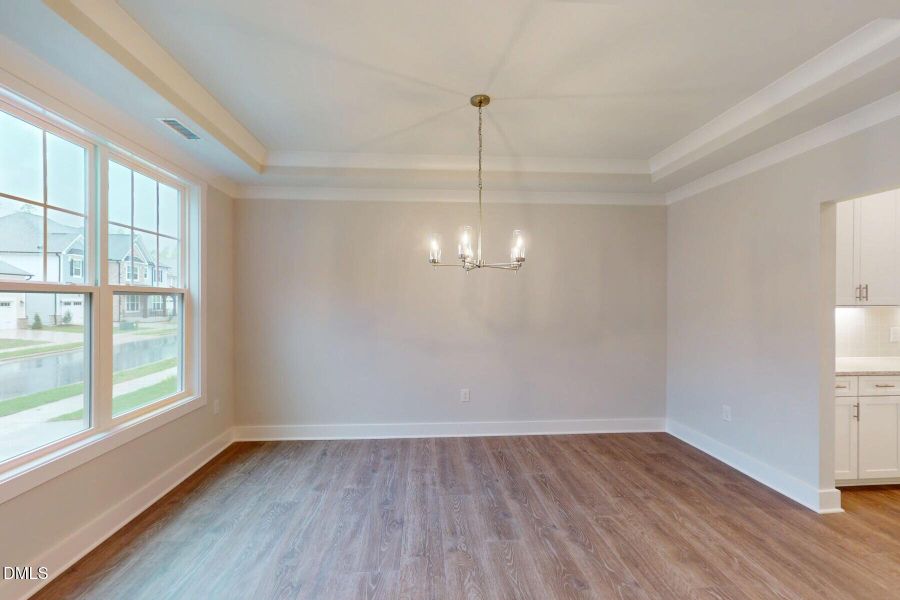 L315-HDR010 L315-HDR010