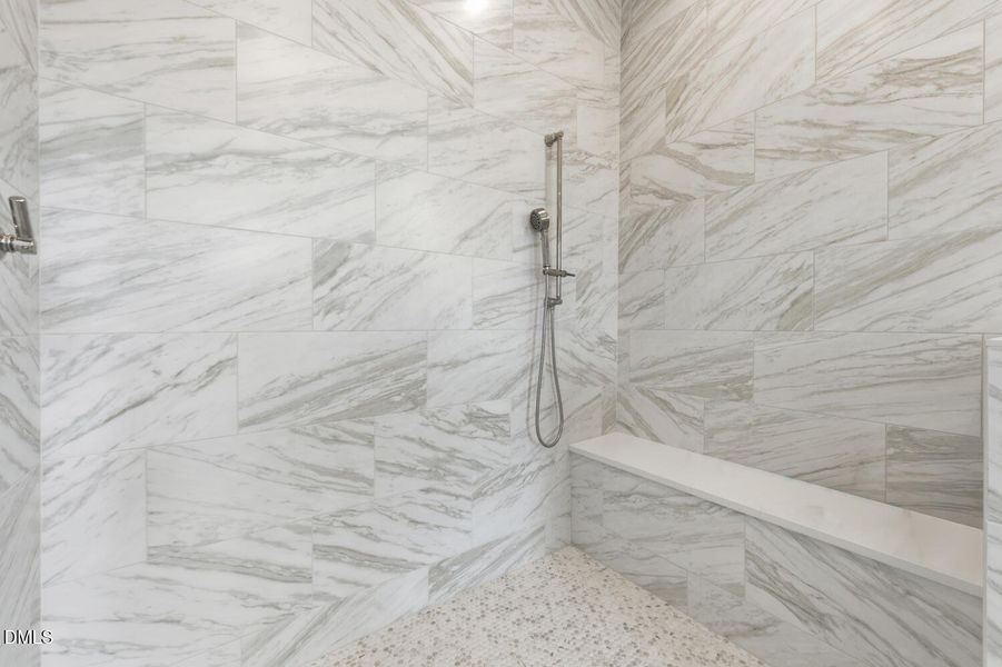 9009 Meadow Pointe Ct (68)