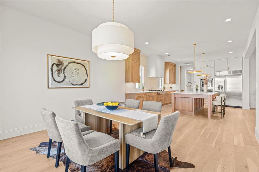 Furnished interior view inside a new home in , Fort Worth (Image 14).