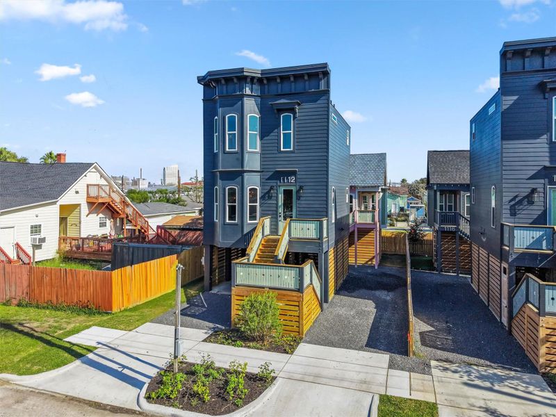 Image 28 of a home in .