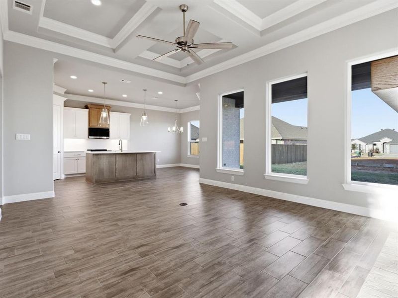 Spacious, unfurnished interior of a new home in , Tolar (Image 32).