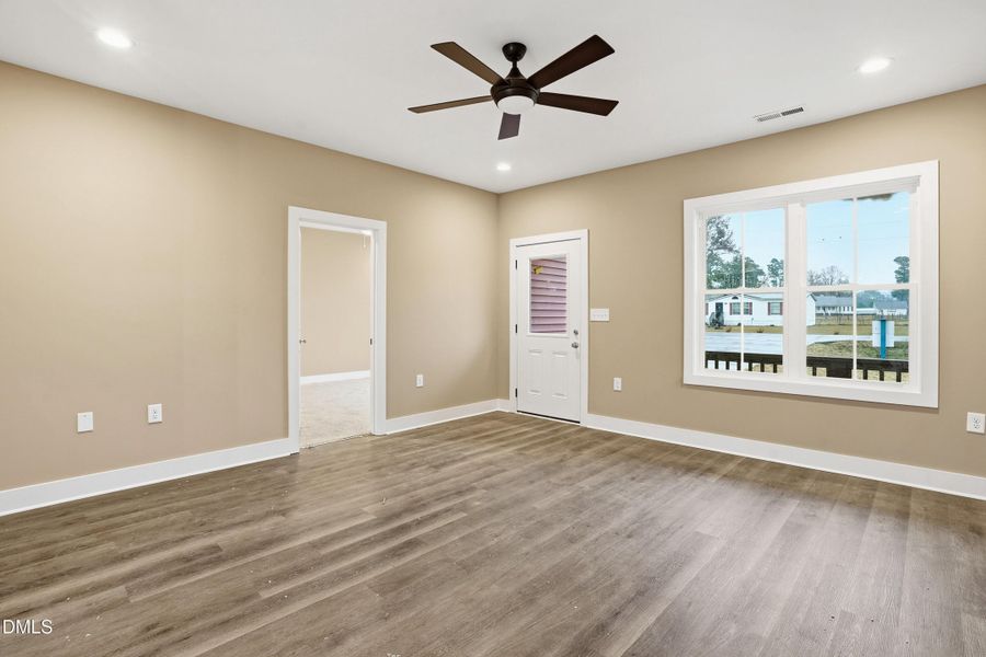 1049 Jada Allen Rd-14