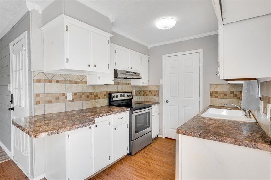 Furnished interior view inside a new home in , Blossom (Image 4). Furnished interior view inside a new home in , Blossom (Image 4).