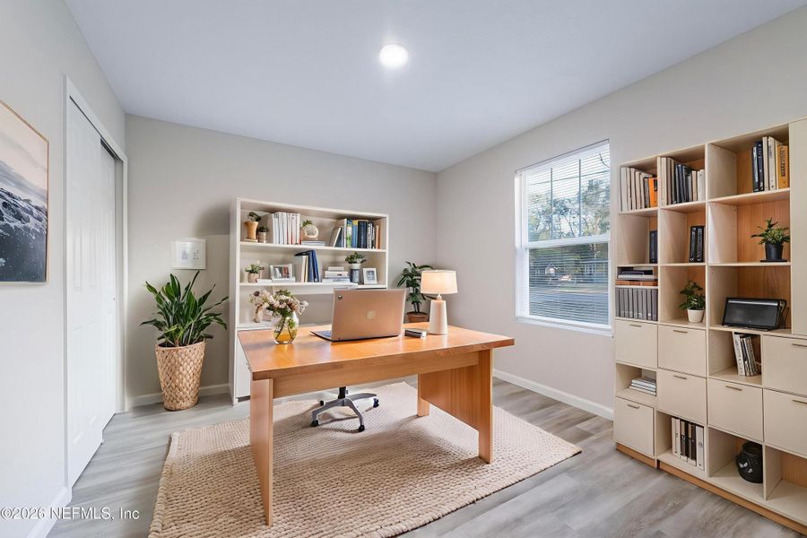 Furnished interior view inside a new home in , Jacksonville (Image 16).