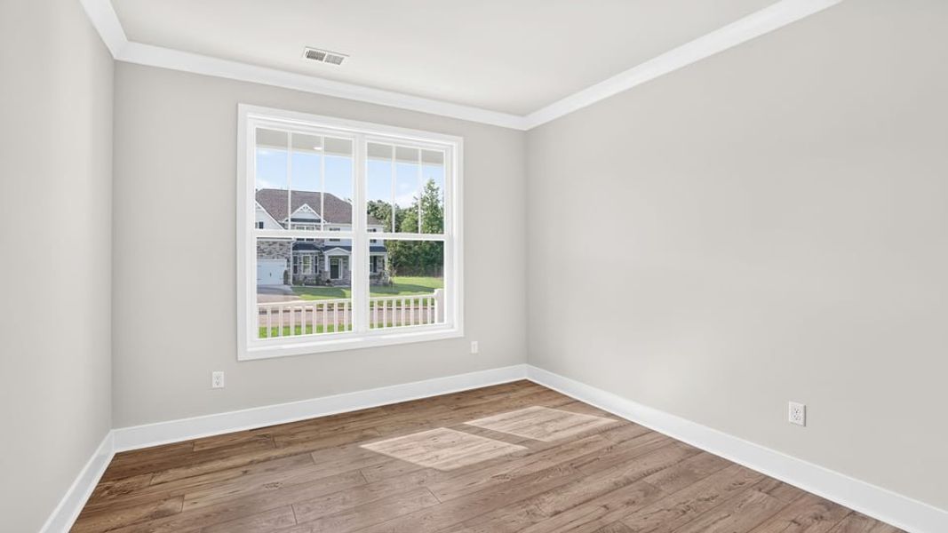 Spacious, unfurnished interior of a new home in Campbell Ridge, Piedmont (Image 18).
