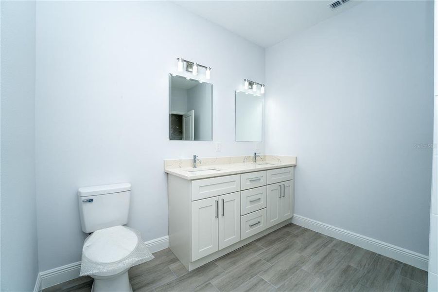 Furnished interior view inside a new home in , Deland (Image 3).