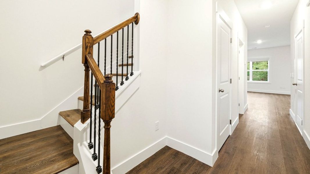 Spacious, unfurnished interior of a new home in The Arbor Townhomes, Kingsport (Image 13).
