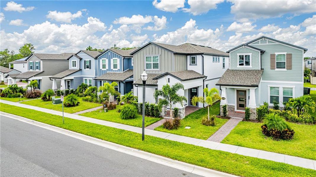 Image 50 of a home in Encore at Ovation.