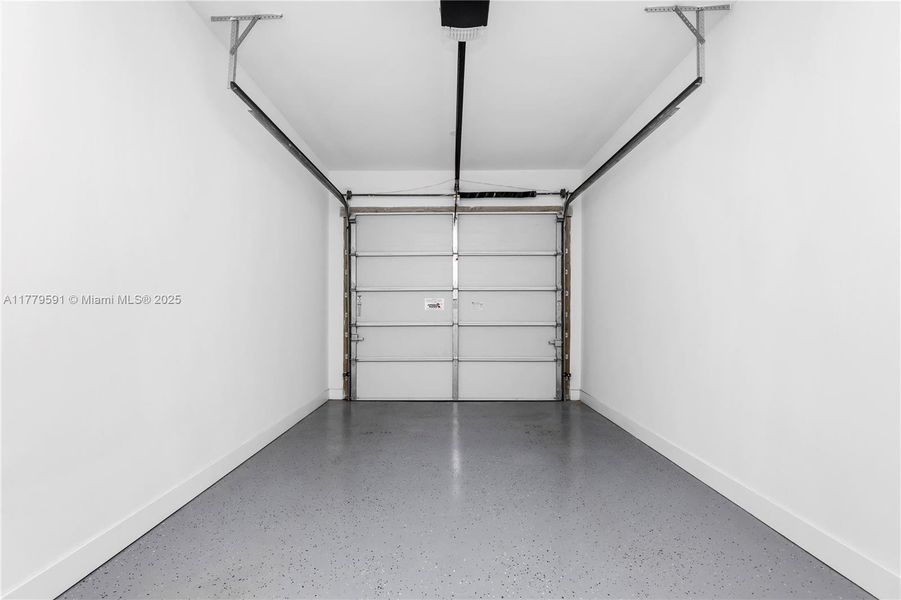 Image 38 of a home in .