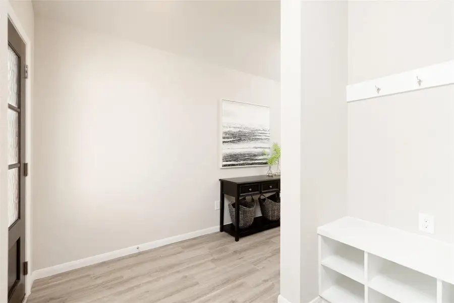 Furnished interior view inside a new home in Montgomery Ridge: Landmark Collection, Montgomery (Image 11).