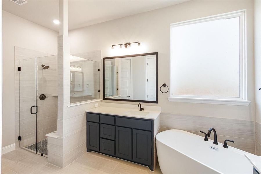 Furnished interior view inside a new home in , Prosper (Image 14).