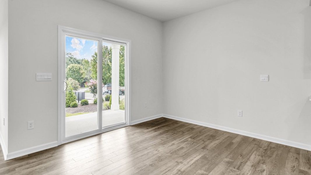 Spacious, unfurnished interior of a new home in Bryson Park, Lexington (Image 23).