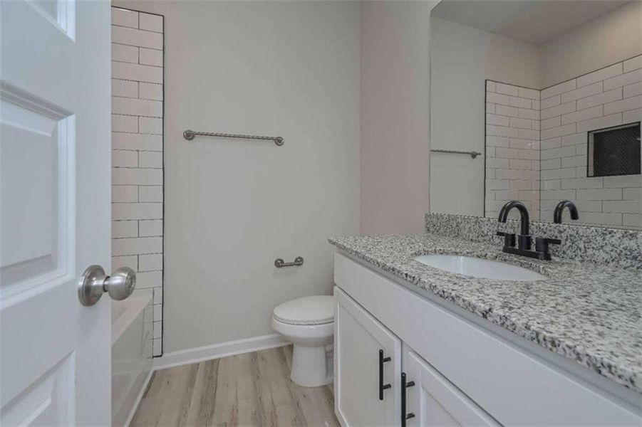 Furnished interior view inside a new home in Deer Creek, Temple (Image 6).
